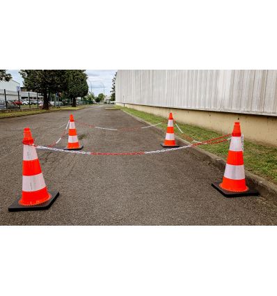 Chaîne plastique rouge & blanc : 6mm 25m