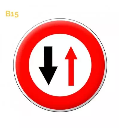B15 - Panneau cédez le passage à la circulation venant en sens inverse