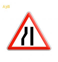 A3b - Panneau Chaussée Rétrécie par la Gauche