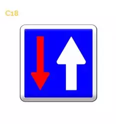 C18 - Panneau priorité circulation venant en sens inverse
