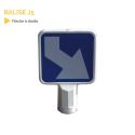 Photo : J5 - Balise de signalisation tête d’îlots directionnels Droite