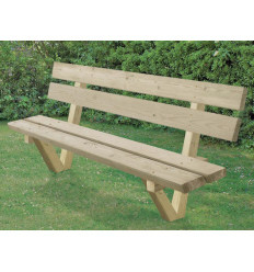 Banc extérieur en pin traité autoclave sur de l'herbe dans un parc