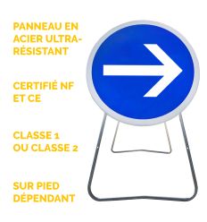 BK21-2  Panneau de Chantier Obligation de Tourner à Droite en Acier sur Pied Dépendant - Points forts