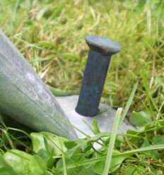 Fiche de chantier pour Jambe de Force plantée dans le sol