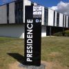 Totem publicitaire extérieur monobloc plat