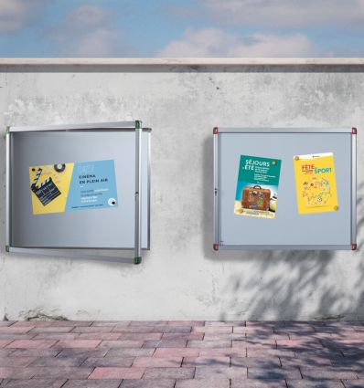 Mise en situation vitrine d'affichage extérieure Classique