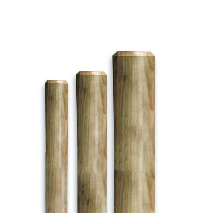 Mât de signalisation en bois rond