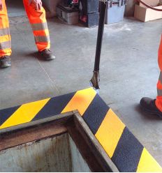 Thermocollé bande jaune et noir