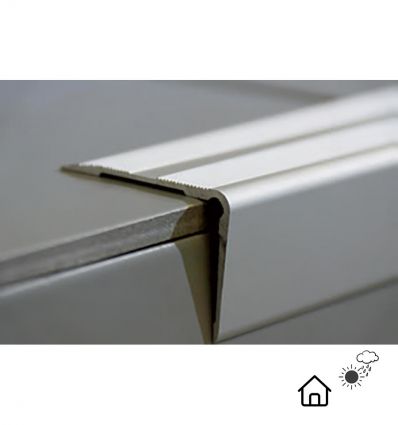 Nez de marche en alu très antidérapant 48 x 33 mm