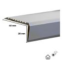 Photo : Nez de marche en aluminium antidérapant 43 x 20 mm Extérieur et Intérieur 1 mètre - À visser