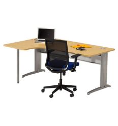 Bureau asymétrique avec retour professionnel