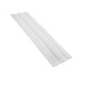 Photo : Bande de guidage TPU Intérieur Blanc signalisation RAL 9016 - 166 x 1000 mm - 3 nervures - À coller (colle non incluse)