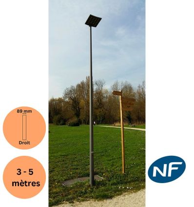 Mât d'éclairage cylindro-conique en acier Mât d'éclairage cylindro-conique en acier