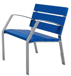 Fauteuil métallique en aluminium lattes bleu