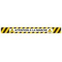 Photo : Marquage au sol attention à la marche