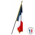 Photo : Drapeau France intérieur sur hampe classique Sans frange