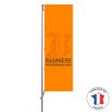 Photo : Drapeau vertical type bannière pour potence personnalisable 250 x 100 cm
