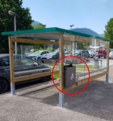 Poubelle pour Abri Chariot 40L