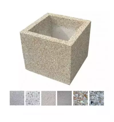 Jardinière en béton carrée