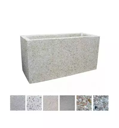 Jardinière en béton rectangulaire