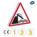 Photo : A20 - Panneau Débouché sur un Quai ou une Berge 500 mm (2 rails au dos) - Classe 1 (T1) - Dos brut