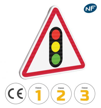 Panneau feu tricolore A17