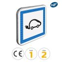 Photo : CE15i - Panneau de Recharge Véhicules Électriques 350 x 350 mm  (2 rails au dos) - Classe 1 (T1)