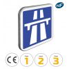 C207 - Panneau d'indication d'une section de route à statut autoroutier avec pictogrammes de classes et normes