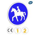 Photo : B22c - Panneau chemin obligatoire pour cavaliers 450 mm (2 rails au dos) - Classe 1 (T1) - Dos brut