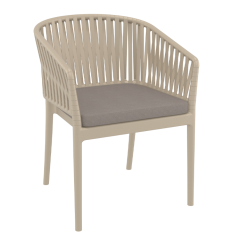 Fauteuil en polypropylène avec coussin