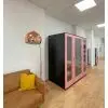 Cabine acoustique 2 personnes exemples coloris rose et noir
