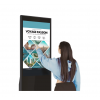Totem publicitaire intérieur tactile