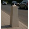 Borne pyamidale anti-stationnement en béton tous coloris