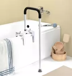 Appui de baignoire sur baignoire