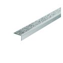Photo : Nez de marche en alu et minéral antidérapant 39 x 18 mm extérieur Gris tente - 3 mètres - À coller (colle non incluse)