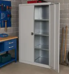 Armoire rayonnage