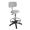 Chaise d'atelier avec repose pied