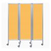 Paravent orange abricot sur roulette ouvert L. 140 cm