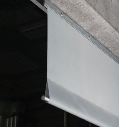 Fixation écran de cantonnement textile