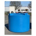 Photo : Cuve de stockage d'eau PEHD 4000 L verticale Bleu