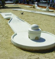 Kit parcours mini golf professionnel blanc naturel