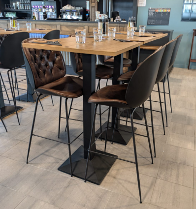 Chaise haute de bar vintage cuir