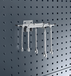 Crochet porte outils sur panneau acier atelier