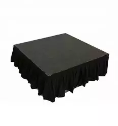 Estrade chef d'orchestre avec jupe