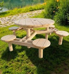 Table de pique nique ronde en bois brut