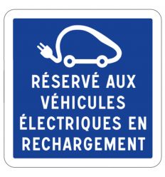 Panneau d'interdiction de stationner sauf pour recharge de voiture électrique