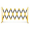 Photo : Barrière extensible industrielle sur pieds Jaune / Noir - 3600 mm
