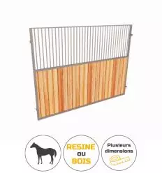Separation de box chevaux à barreaux