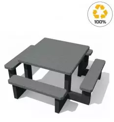 Table extérieure pour enfant en plastique recyclé
