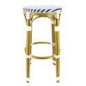 Photo : Tabouret de bar extérieur empilable en textilène